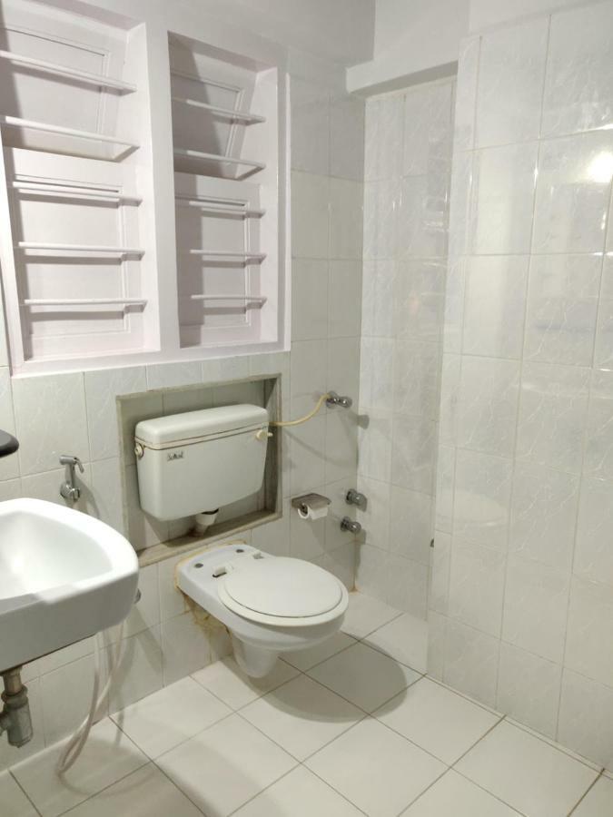 Ywca International Centre Hotel Мумбай Екстериор снимка